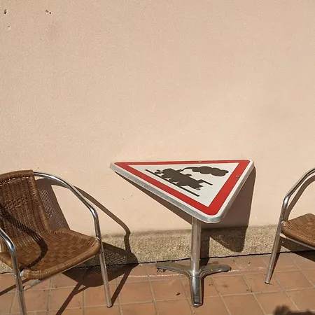 Des Trains Mythiques D'hotes A Gouarec Au Pied De La Velodyssee בית הארחה